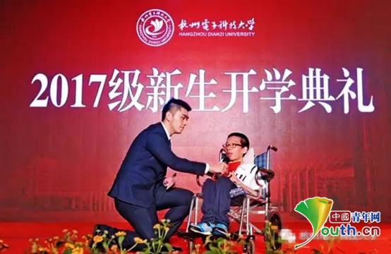 1506393146216015.png W020170925375905807772.png